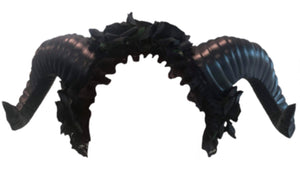 Labrynth Horns